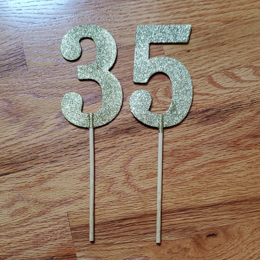 3 & 5 gold glitter numbers
